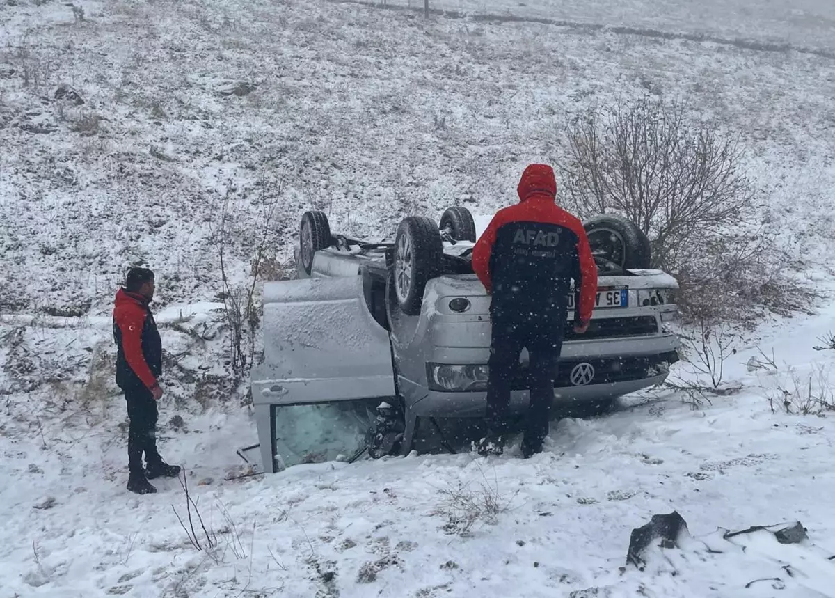 Ardahan’da Kar ve Sis Nedeniyle Trafik Kazası: 8 Yaralı